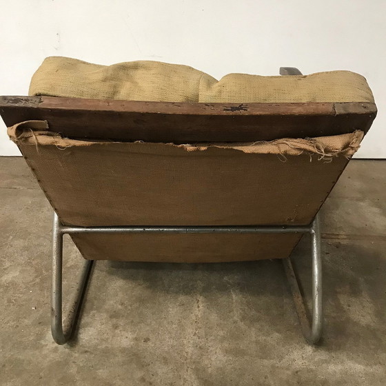 Image 1 of Fauteuil à base tubulaire et accoudoirs en bois 1930S