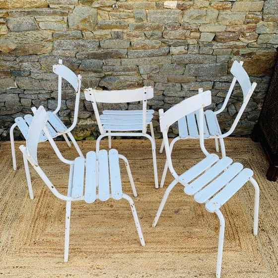 Image 1 of Ensemble de 5 chaises vintage en bois blanc et acier