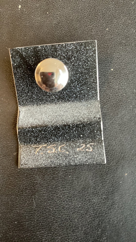 Image 1 of Broche design en acier The Smit Collection Ted Nuts