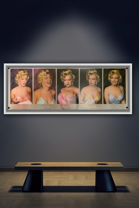 Image 1 of Marilyn Monroe "Cinq fois Marilyn, 1987". Signé dans la plaque. Phil Stern. Photo lithographique en couleur,