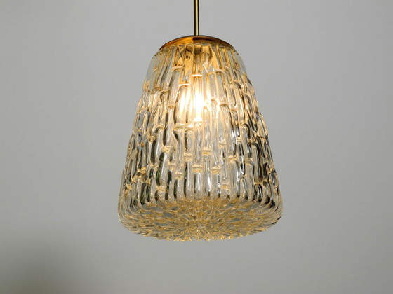 Image 1 of Extrêmement rare et lourde lampe pendante en verre du milieu du siècle par Rupert Nikoll Vienne