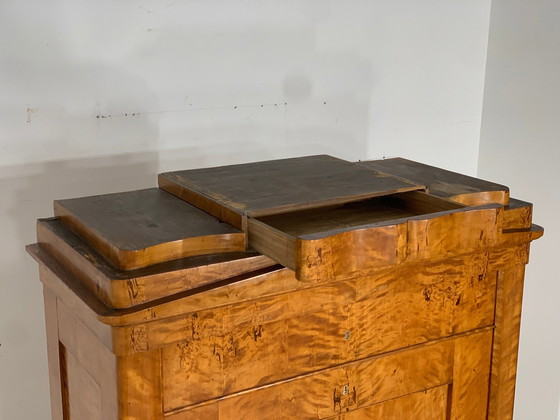 Image 1 of Biedermeier armoire armoire à livres vers 1880