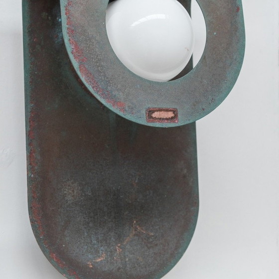 Image 1 of Paire d'appliques vintage en cuivre patiné et verre opalin pour Horn, Danemark 1980