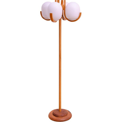 Lampadaire d'hôtel vintage en verre blanc opaque et hêtre, Tchécoslovaquie 1970