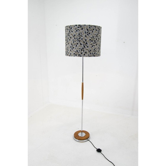 Image 1 of Lampadaire en chrome et bois du milieu du siècle, Tchécoslovaquie 1970