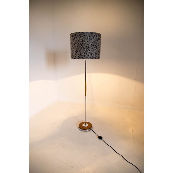 Image 1 of Lampadaire en chrome et bois du milieu du siècle, Tchécoslovaquie 1970