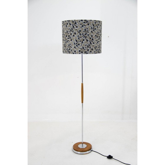 Image 1 of Lampadaire en chrome et bois du milieu du siècle, Tchécoslovaquie 1970