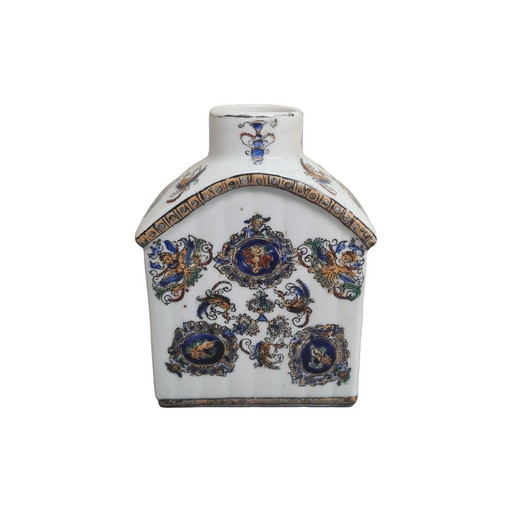 Théière en porcelaine chinoise Adele Carey, 2E moitié du 20e siècle