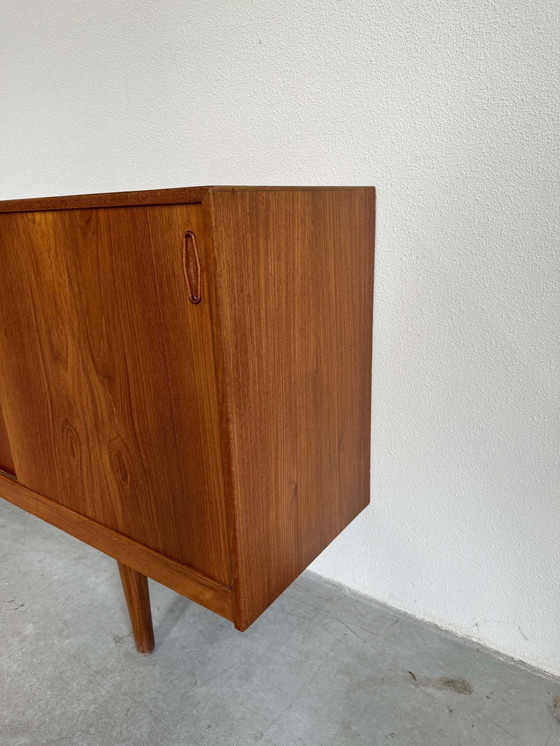 Image 1 of Buffet bas vintage danois 3 portes coulissantes