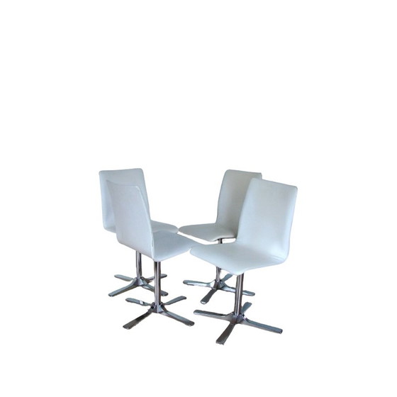 Image 1 of Ensemble de 4 chaises pivotantes vintage en métal chromé et cuir, 1990