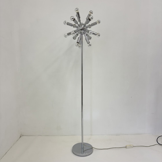 Image 1 of Lampadaire Sputnik chromé