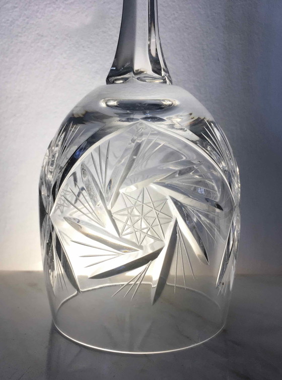 Image 1 of Ensemble De 12 Verres À Vin En Cristal De Bohême Taillé 