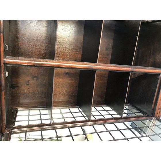 Image 1 of Vitrine vintage en bambou et verre