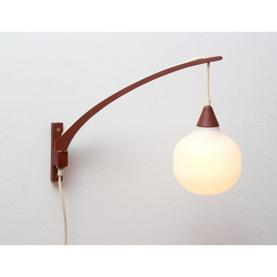 Image 1 of Lampe murale vintage boomerang en teck et verre opale, 1960s
