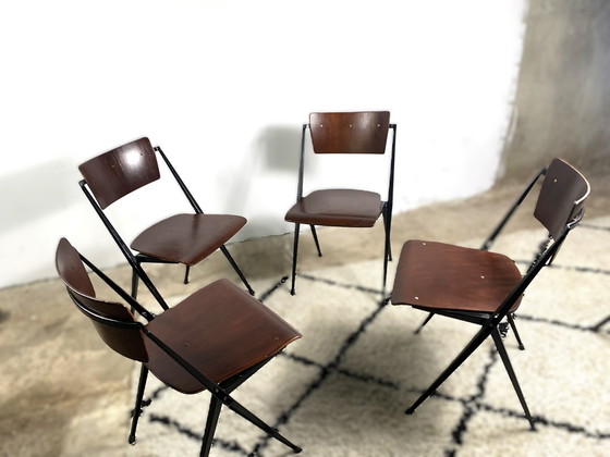 Image 1 of Pyramide Chairs By Wim Rietveld Set Of 4, Industrial Mid Century (Chaises Pyramide par Wim Rietveld)