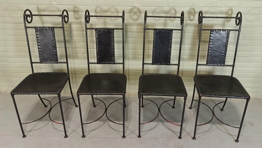 4 Chaises de salle à manger en fer forgé noir et sièges en cuir