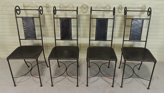 Image 1 of 4 Chaises de salle à manger en fer forgé noir et sièges en cuir