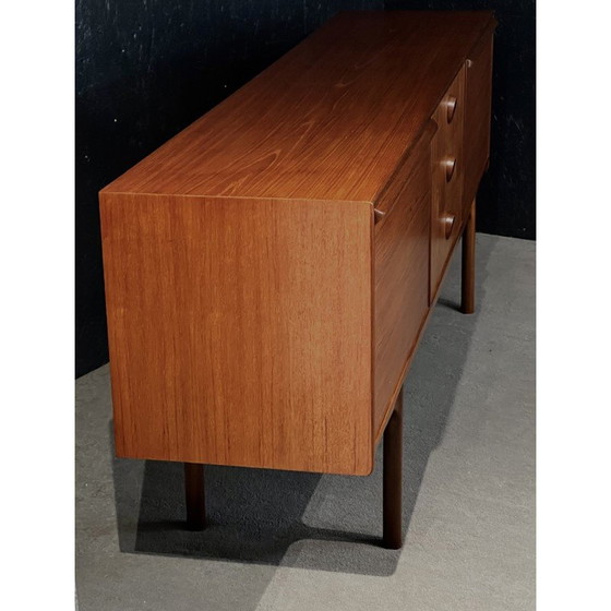 Image 1 of Buffet vintage en teck par Tom Robertson pour A.h. McIntosh, Ecosse