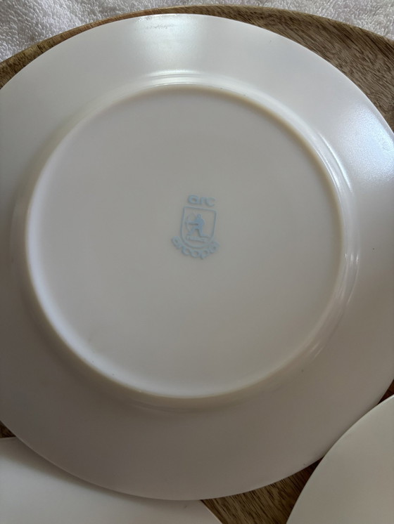 Image 1 of 3 Petites Assiettes Arcopal