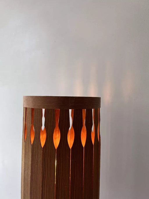 Lampe De Table En Lamelle De Pin, Suède 1970