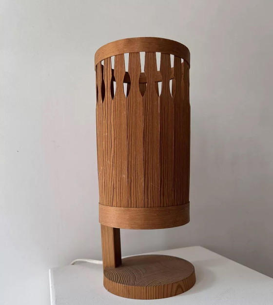 Image 1 of Lampe De Table En Lamelle De Pin, Suède 1970