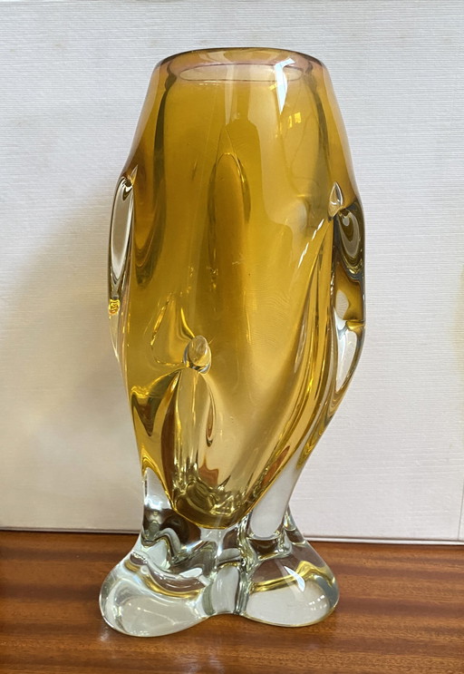 Vase lourd jaune de Beranek République tchèque 1970S