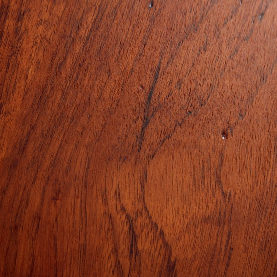 Image 1 of Mk10666 Table basse en teck restaurée