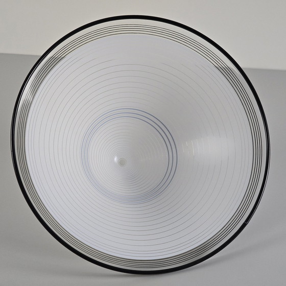 Image 1 of Rare lampe suspendue conique en plastique des années 1980 avec lignes horizontales.