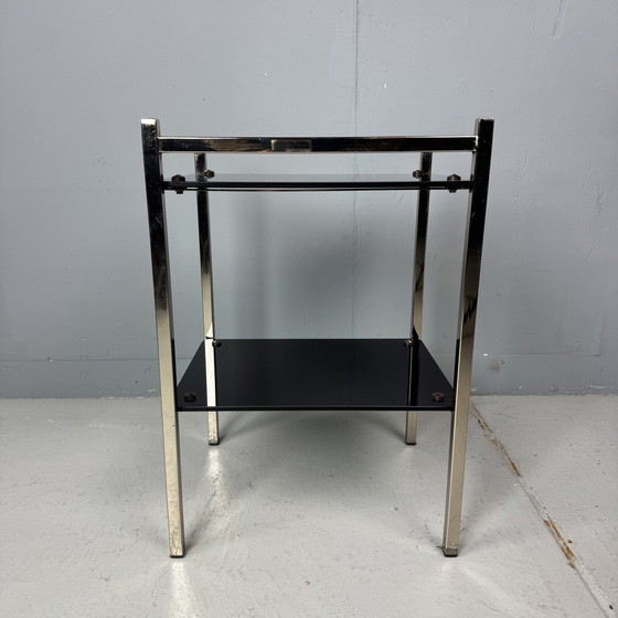 Image 1 of Table d'appoint Mid Century Verre noir/Chrome