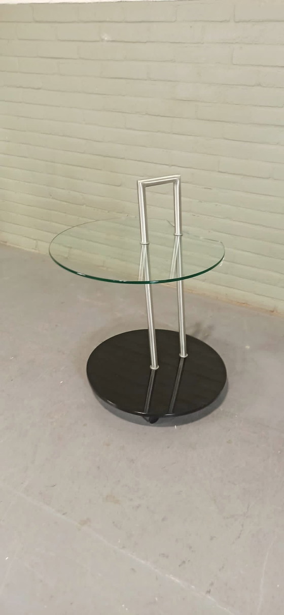 Image 1 of Table d'appoint postmoderne
