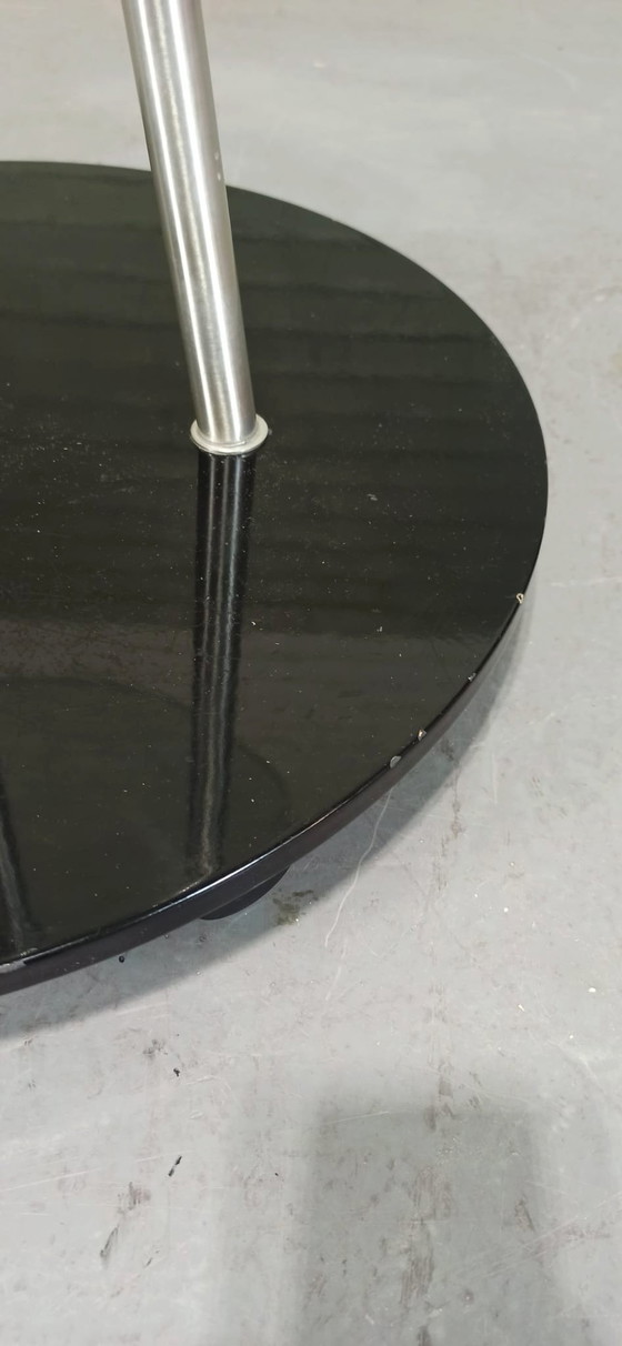 Image 1 of Table d'appoint postmoderne