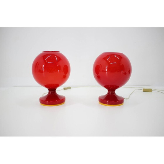Image 1 of Paire de lampes de table 60w en verre rouge par Stepan Tabery 1960