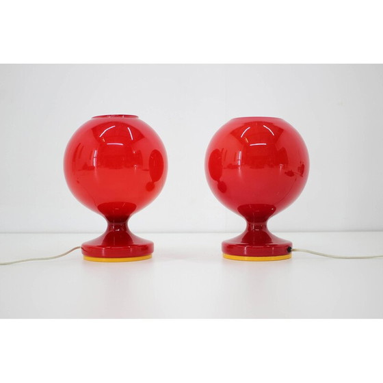 Image 1 of Paire de lampes de table 60w en verre rouge par Stepan Tabery 1960