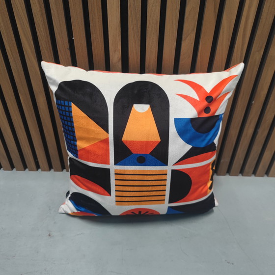 Image 1 of Coussins Qeeboo x Marc Oggian