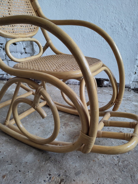 Image 1 of Fauteuil à bascule pour enfants Thonet