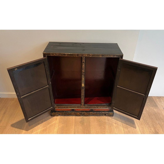 Image 1 of Armoire vintage en bois laqué avec vues chinoises