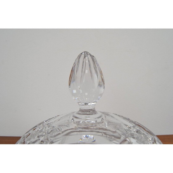 Image 1 of Jarre vintage en verre taillé, Tchécoslovaquie 1960