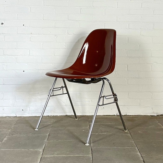 Image 1 of Ensemble de 9 chaises DSS, Charles & Ray Eames pour Herman Miller