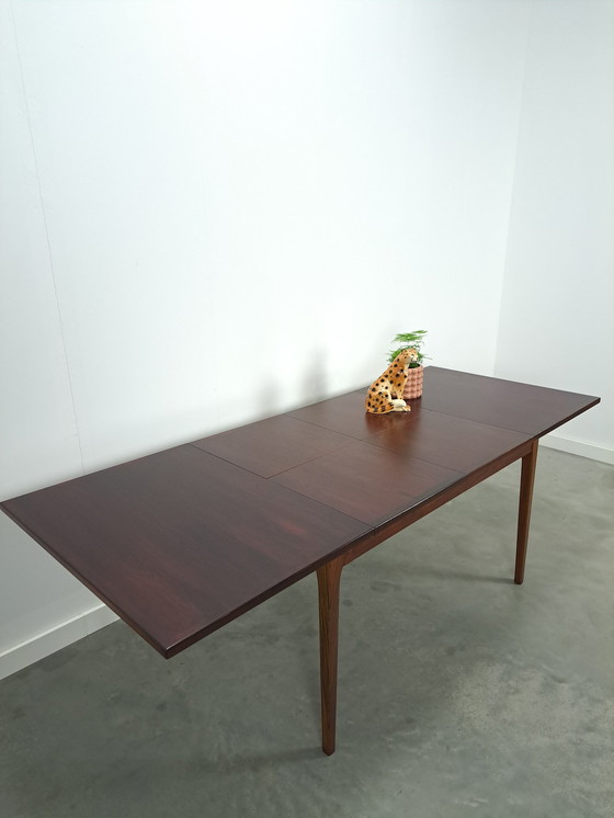 Image 1 of Table de salle à manger extensible en placage de bois de rose