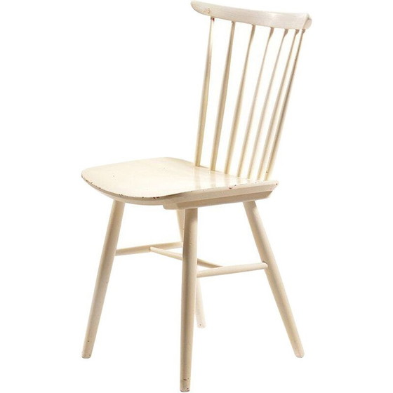 Image 1 of Chaise vintage blanche en bois massif et qui a été peinte plusieurs fois par TON, 1960