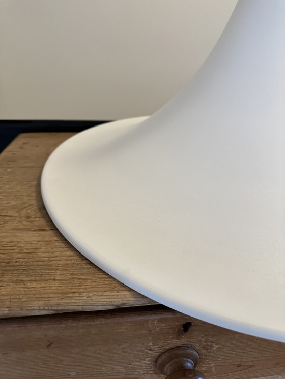 Image 1 of Lampe trompette / Chapeau de sorcière