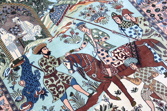 Image 1 of Kashmir original Noué à la main Soie pure sur soie Motifs de chasse 153 X 93 Cm Nouveau tapis