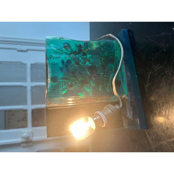 Image 1 of Lampe vintage en résine et fleurs, 1970
