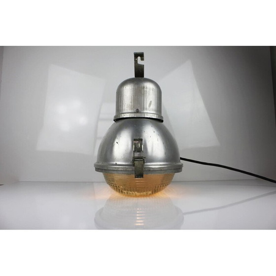 Image 1 of Lampe industrielle vintage modèle UORP-250 par Predom-Mesko, 1970