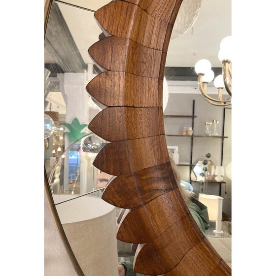 Image 1 of Miroir mural circulaire vintage dans un cadre en noyer par Fratelli Marelli, Italie 1950