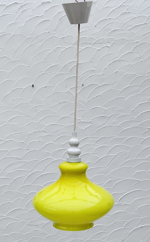 Suspension en Opaline Jaune