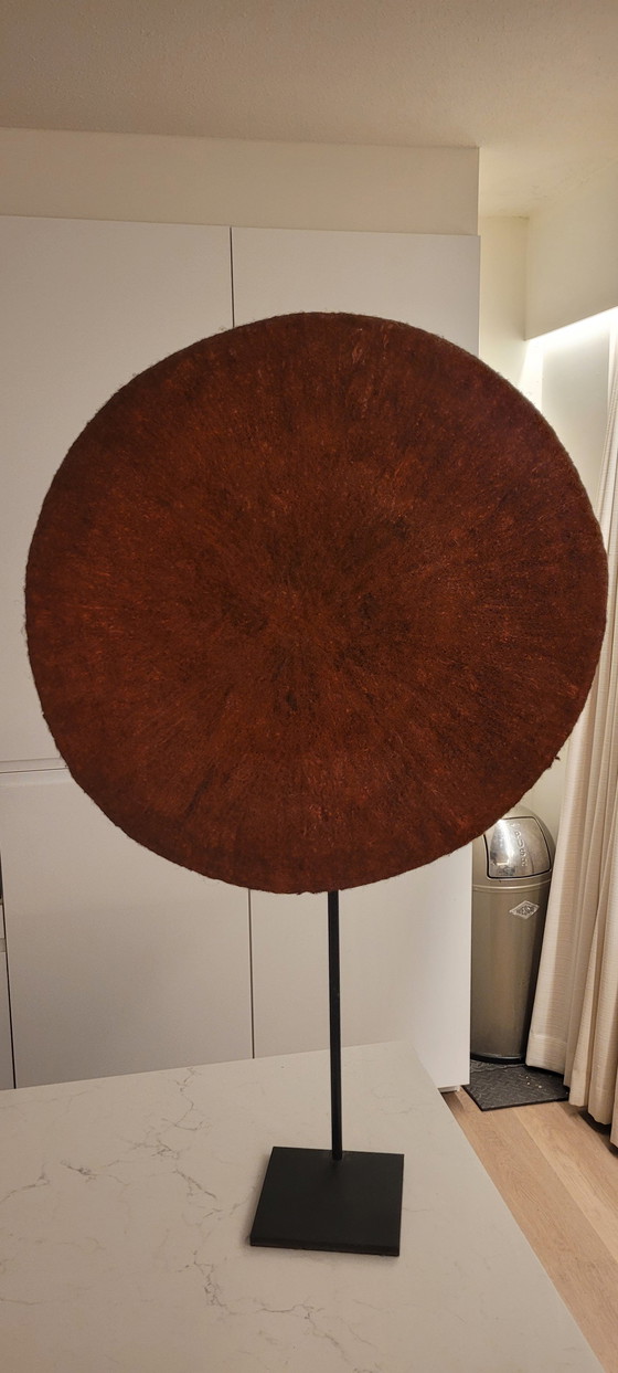 Image 1 of Chapeau zoulou rouge original avec de vrais poils de pubis