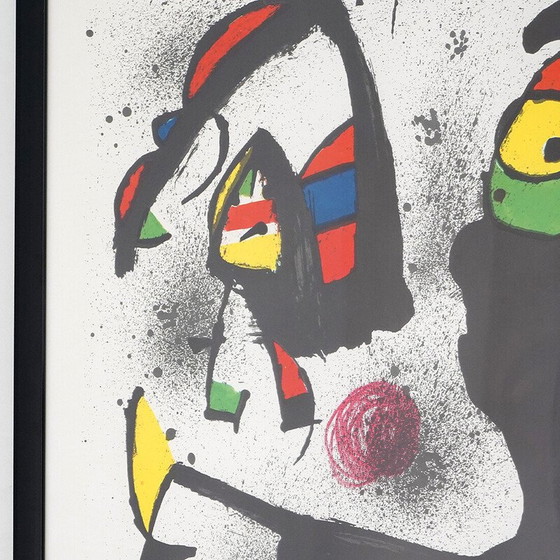 Image 1 of Tableau vintage en bois laqué noir et verre de Joan Miro, 1981