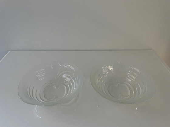 Image 1 of 2 bols en verre en forme de pomme