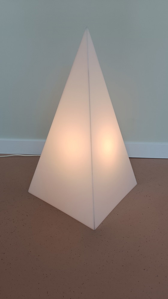 Image 1 of Harco Loor Pyramide Lampadaire